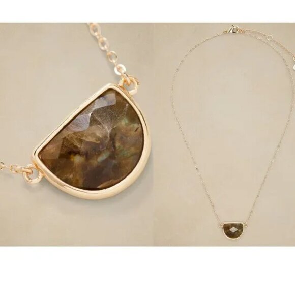 Banana Republic Labradorite Crescent Necklace/NWT - Picture 4 of 11